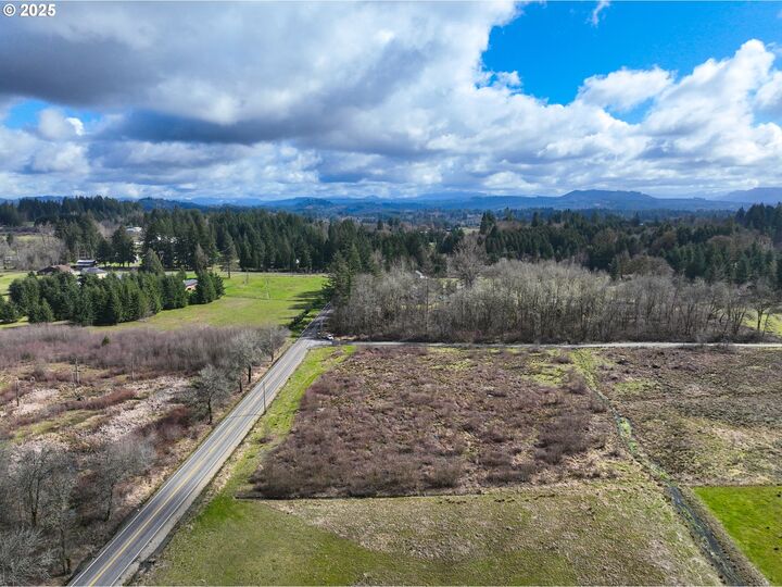 Property Photo: 35814 NE 111th Ave WA 98629