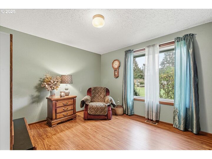 Property Photo: 14206 NE 76th Ave WA 98662