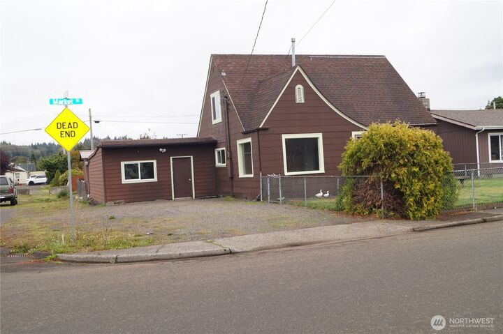 Property Photo: 1520 W Market Street WA 98520