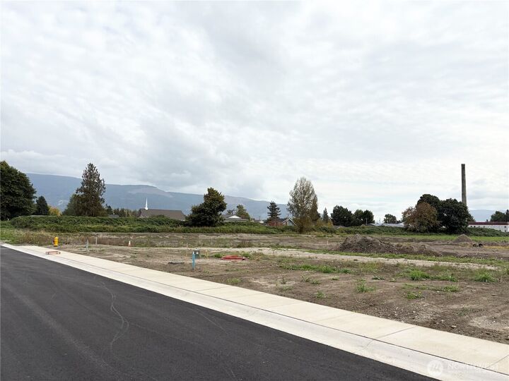 Property Photo:  412 W 4th Street  WA 98247 