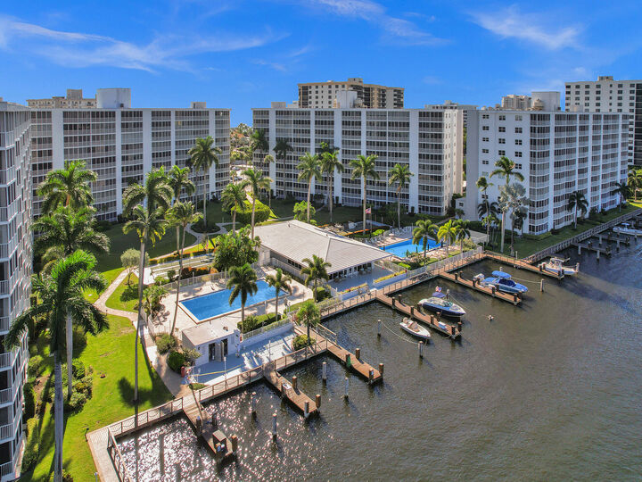 Property Photo: 3310 S Ocean Boulevard 629-D FL 33487