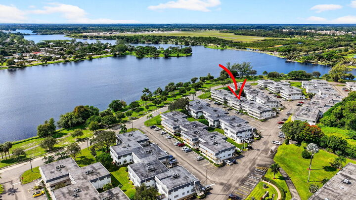 Property Photo: 3160 Lake Osborne Dr 107 FL 33461