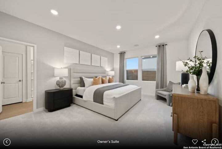 Property Photo:  813 Cardenas  TX 78666 