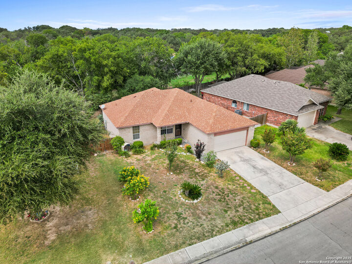 Property Photo: 6511 Ridge Place St TX 78250