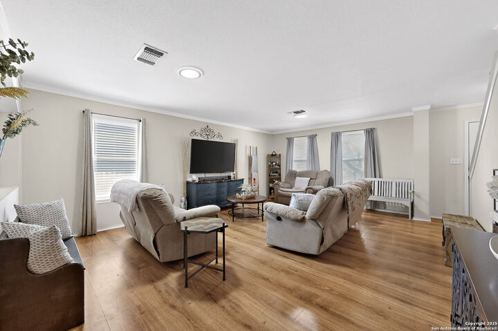 Property Photo: 3324 Sherwin Dr. TX 78108