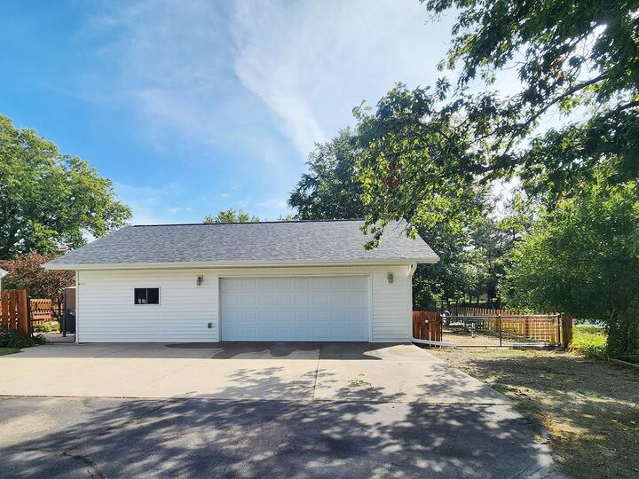 Property Photo: 11504 North Maple Beach Drive WI 53534