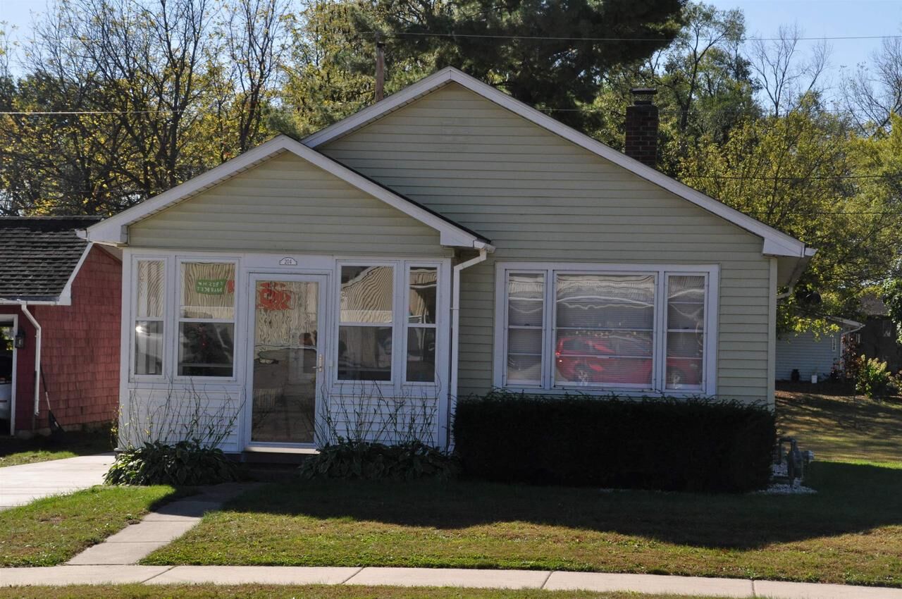 Property Photo: 204 East Madison Street WI 53588