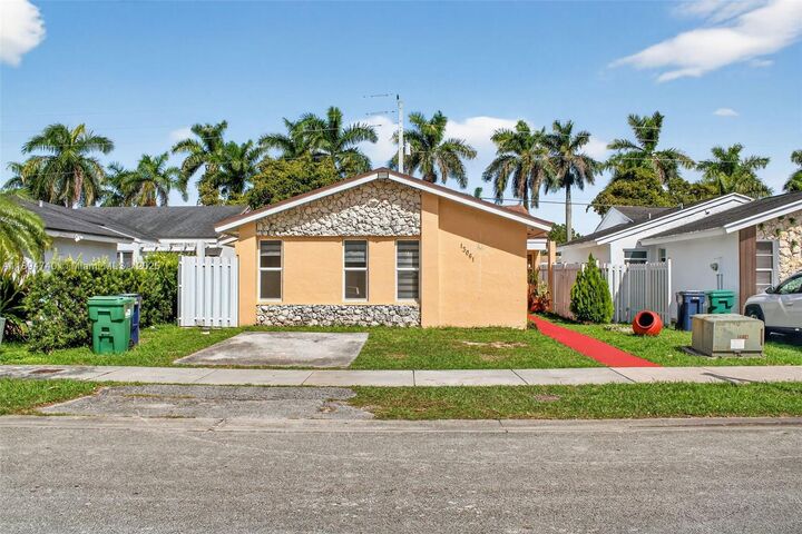 13061 SW 56th Ter  Miami FL 33183 photo