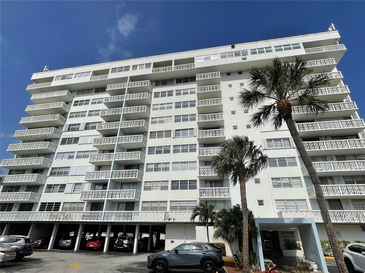 Property Photo: 13155 Ixora Ct 603 FL 33181