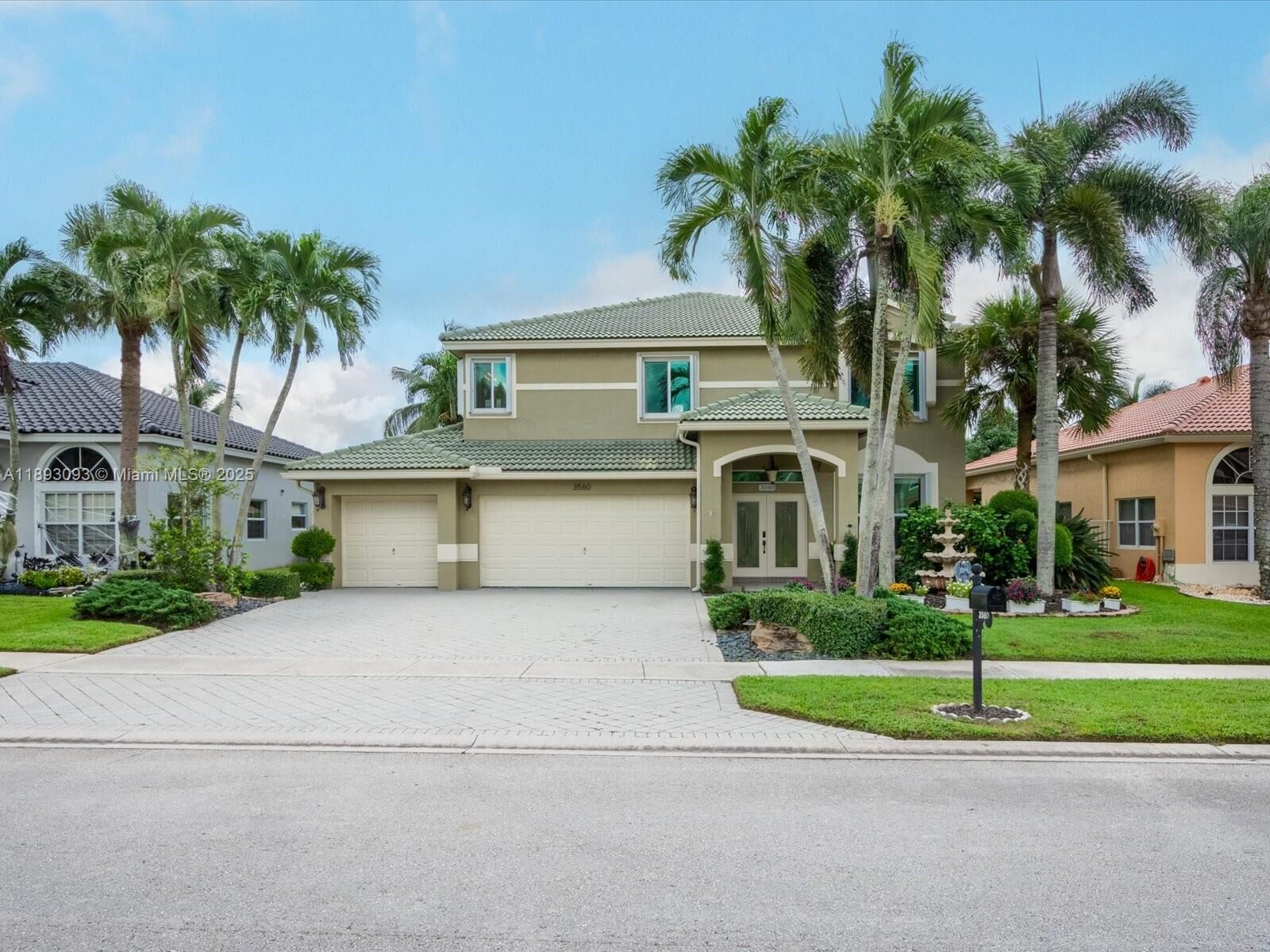 Property Photo: 3560 Moon Bay Cir FL 33414
