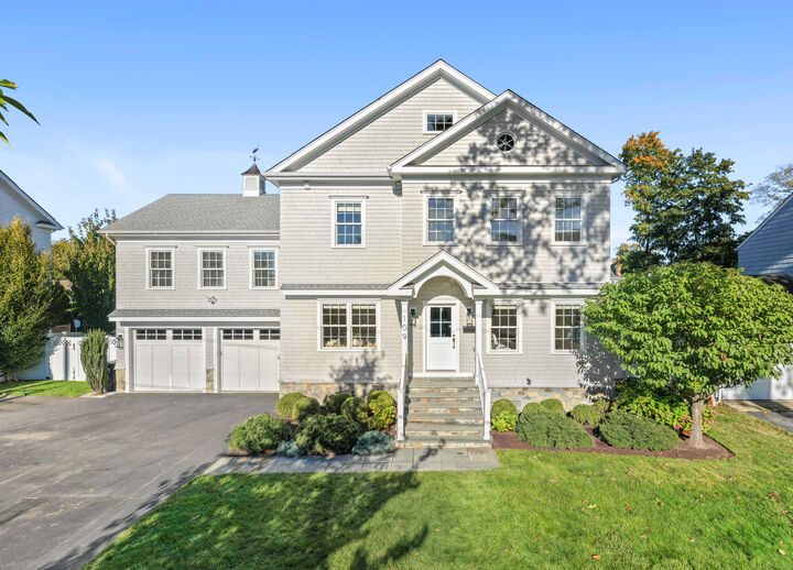 109 Smith Street  Fairfield CT 06824 photo
