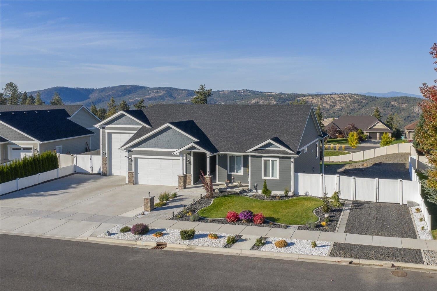 Property Photo:  2706 W Howesdale Rd  WA 99208 