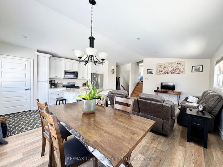 Property Photo: 329 Bricker Street ON N0H 2C1