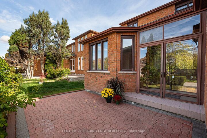 Photo de la propriété: 7 Delancey Crescent ON L3P 7C9