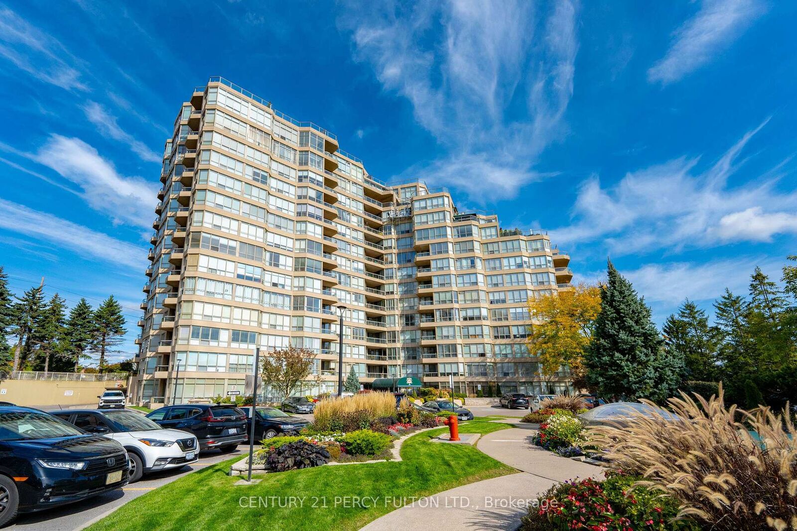 Property Photo: 20 Guildwood Parkway 1416 ON M1E 5B6