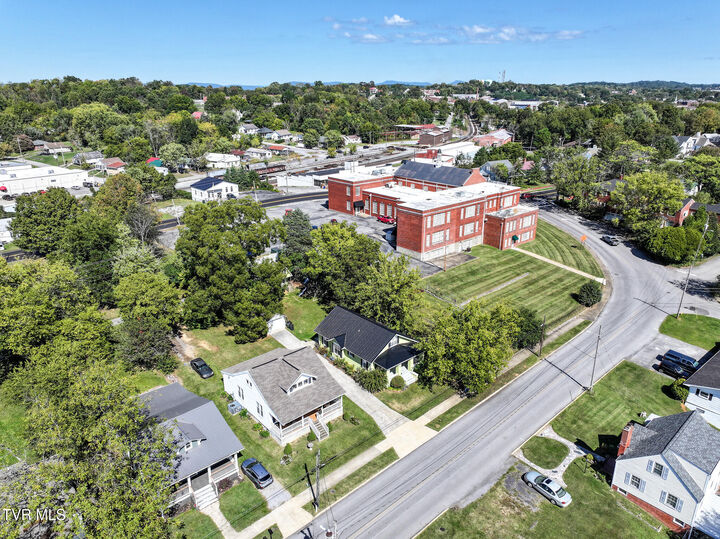 Property Photo: 706 Carson Street TN 37743