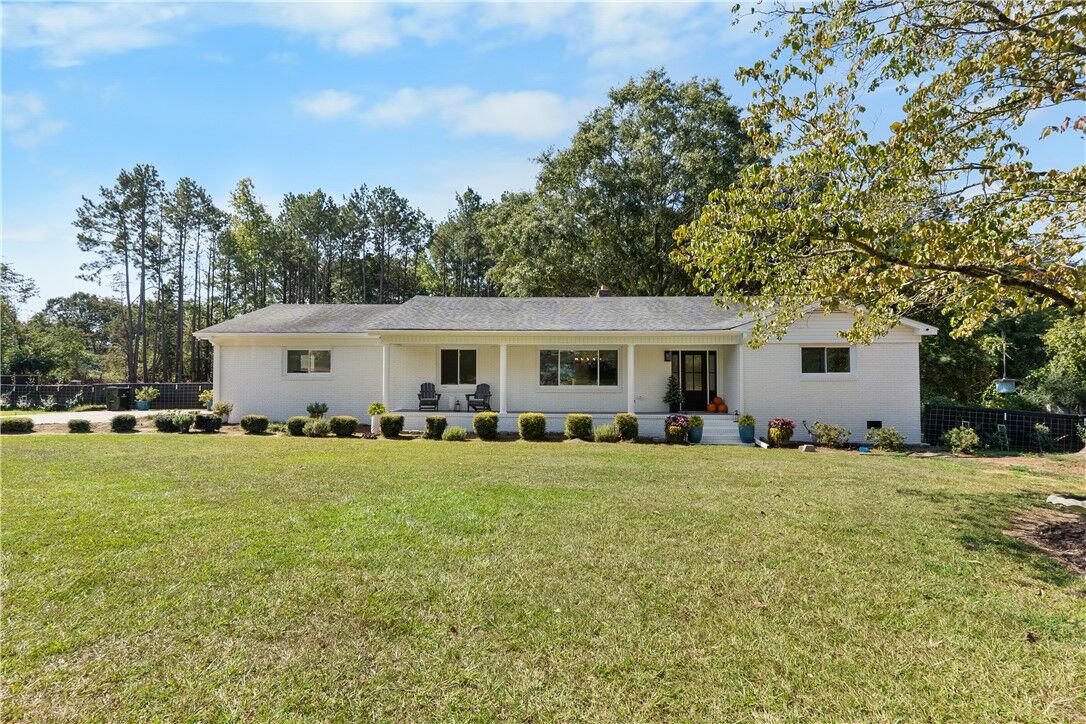 Property Photo: 105 Belmont Drive SC 29644