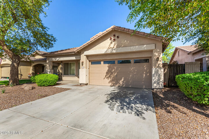 Property Photo: 11642 W Monroe Street AZ 85323