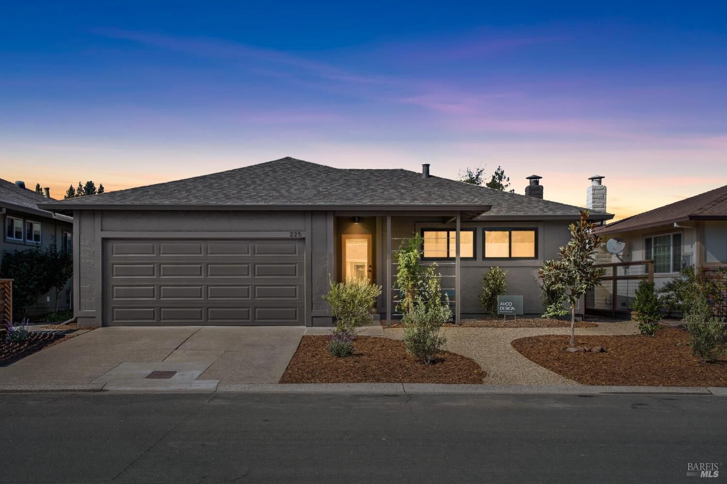 Property Photo:  225 Mountain View Drive  CA 95448 