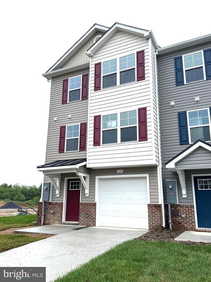 131 Olga Drive  Martinsburg WV 25403 photo