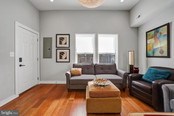 Property Photo:  4106 Gault Place NE 5  DC 20019 