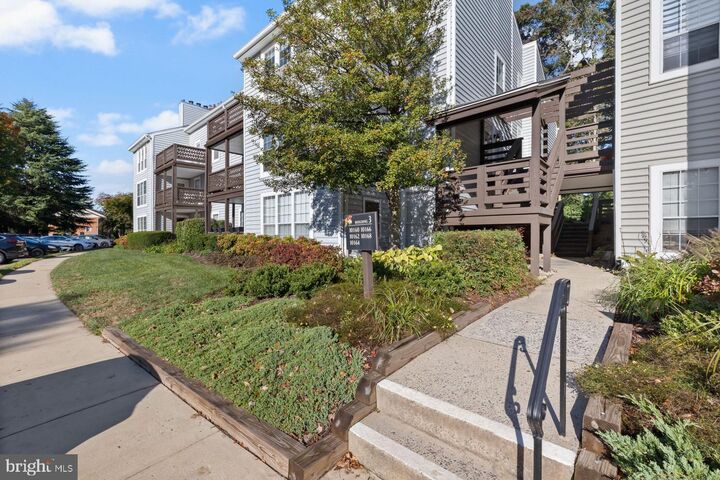 Property Photo:  10164 Oakton Terrace Road  VA 22124 