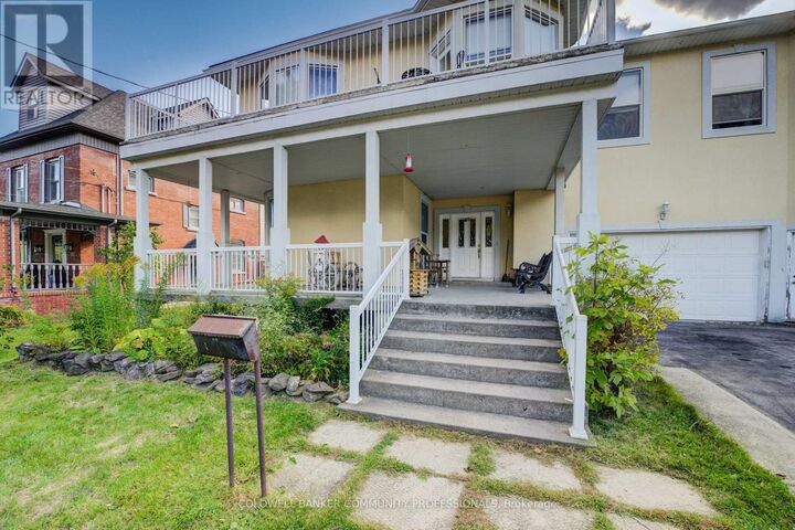 Property Photo: 7 Robinson Street South ON L3M 3C5