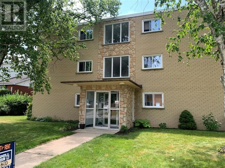 Photo de la propriété: 1075 Brenchley Avenue 306 ON N7S 1R6