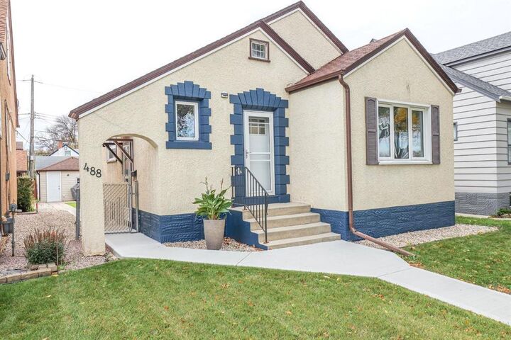 Photo de la propriété: 488 Church Avenue MB R2V 1C6