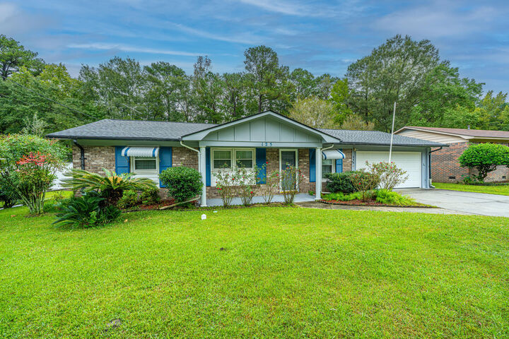 125 White Blvd  Summerville SC 29483 photo