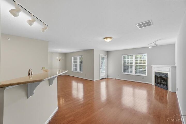 Property Photo: 3693 Chestnut Park Lane OH 45002