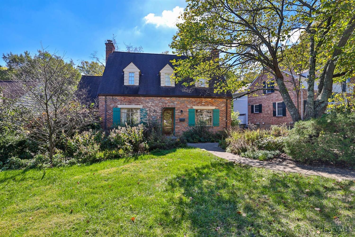 Property Photo: 55 Forest Avenue OH 45215