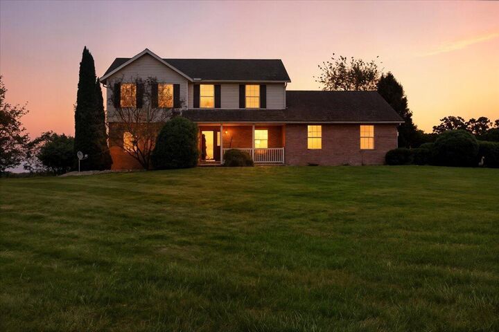 Property Photo: 13618 Gilchrist Road OH 43050