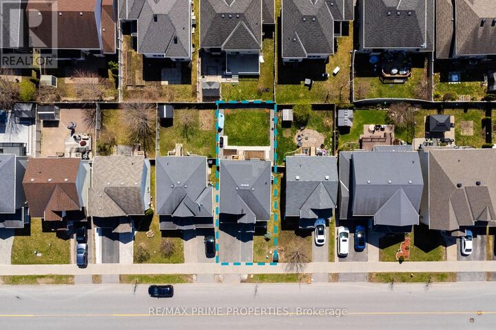 Property Photo:  513 Paul Metivier Drive  ON K2J 0H4 