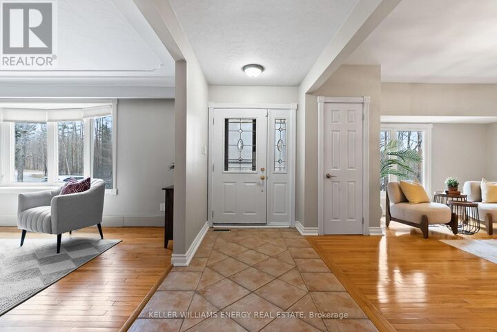 Property Photo: 16262 McCowan Road ON L4A 2T2