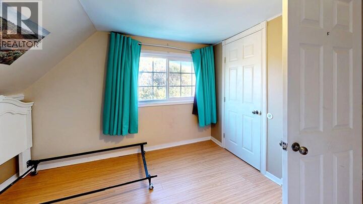 Property Photo: 745 Kipling Street BC V1R 2A3