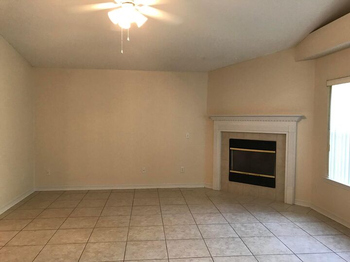 Property Photo: 6359 Heronwalk Drive FL 32563