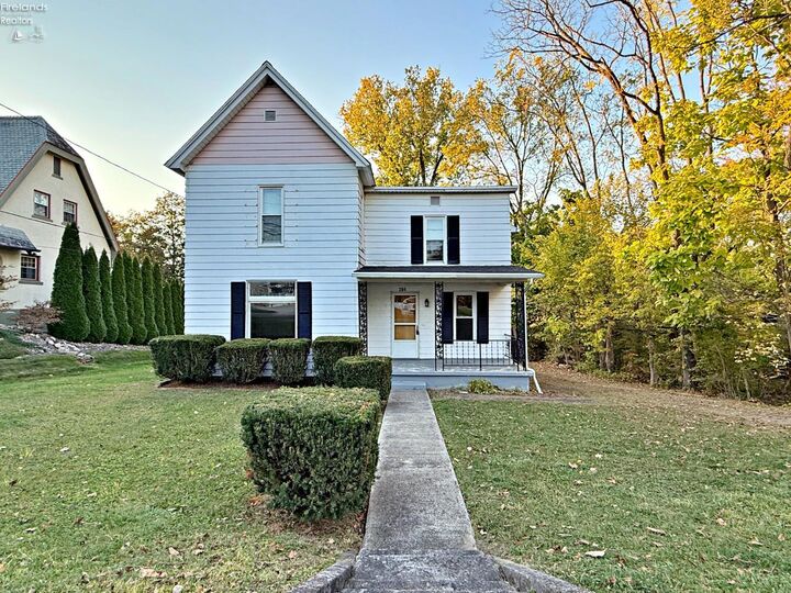 Property Photo: 284 Sycamore Street OH 44883