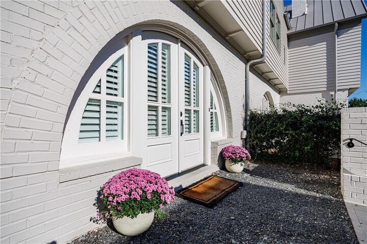 Property Photo: 505 Juniper Lane GA 30214