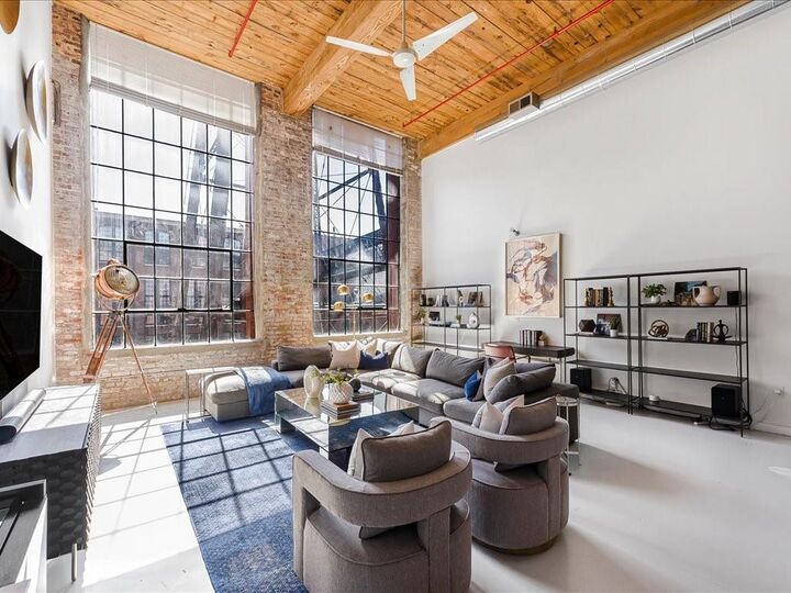 Property Photo: 170 Boulevard SE E312 GA 30312