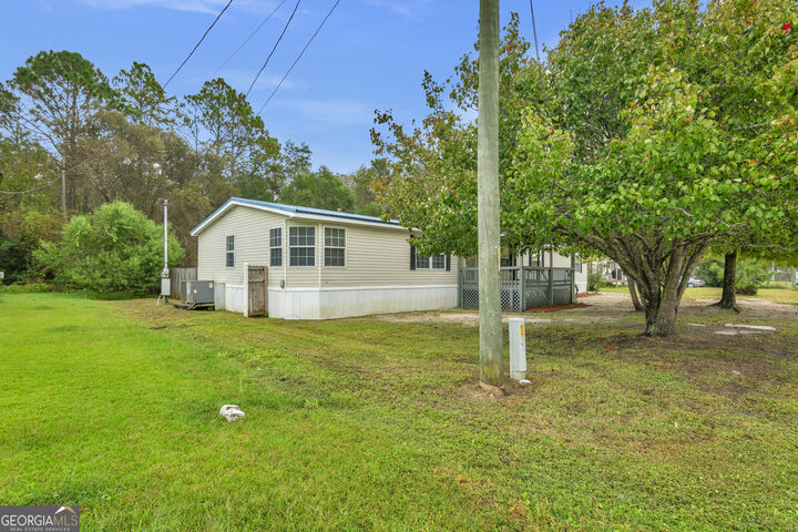Property Photo:  112 Cheryl Court NE  GA 31316