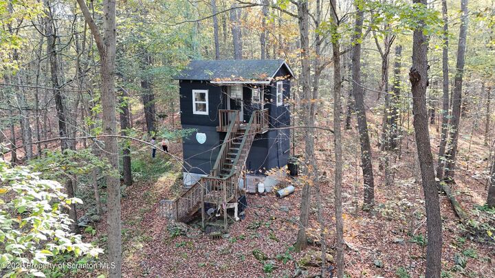 Property Photo:  Gas Hollow Road  PA 18463 
