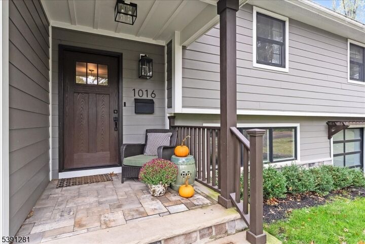 Property Photo: 1016 Tice Pl NJ 07090