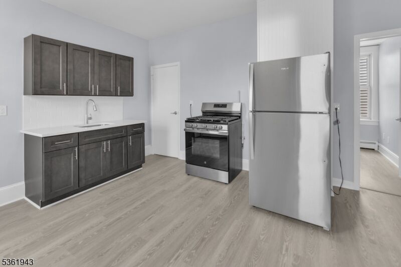 Property Photo:  215 Delaware St 5  NJ 07206