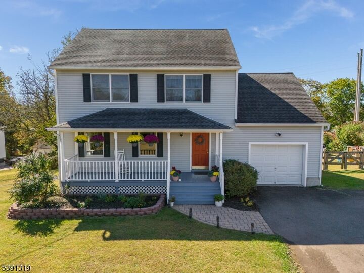 16 Chestnut Ave  Frenchtown Boro NJ 08825 photo