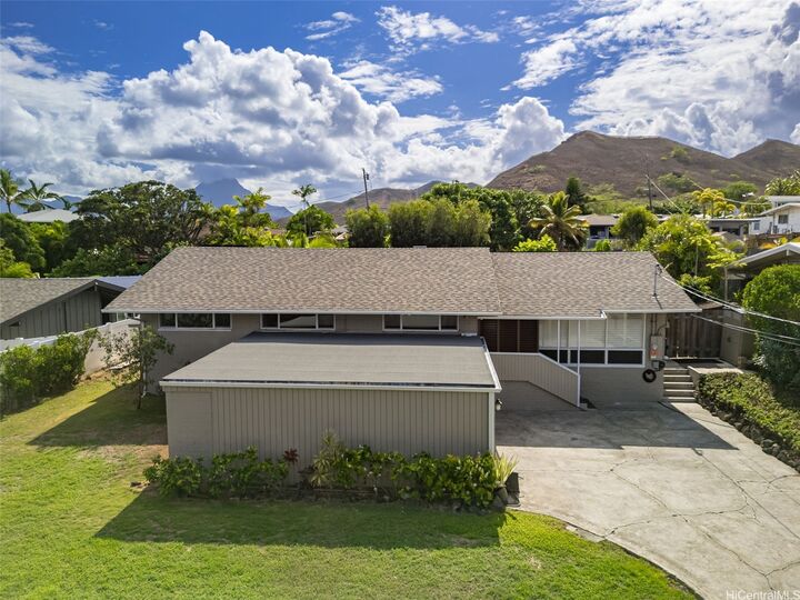 Property Photo: 319 Iliaina Street HI 96734