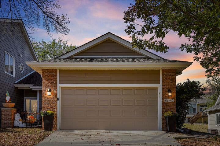 1440 Legend Drive  Clive IA 50325 photo