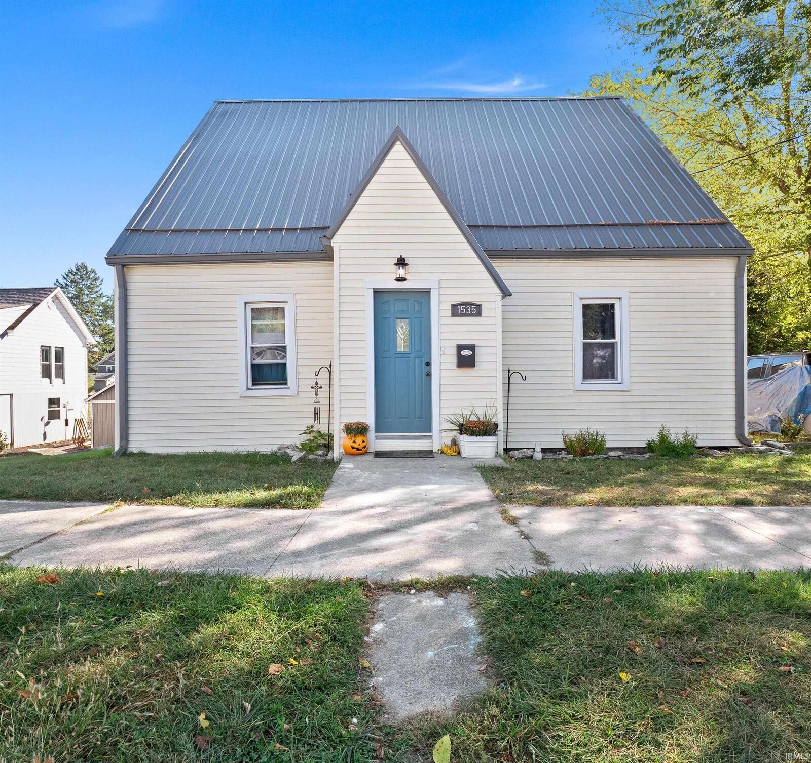 Property Photo: 1535 Byron Street IN 46750-1414