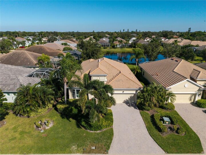 Property Photo: 1727 86th Street NW FL 34209