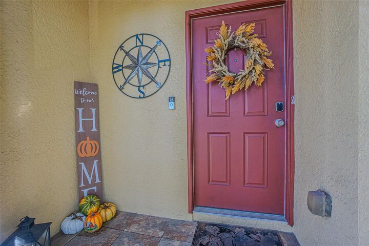 Property Photo:  3401 High Hampton Circle  FL 33610